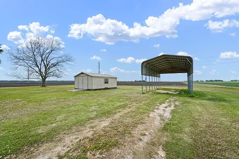 314 County Road 233 Wharton TX 77488