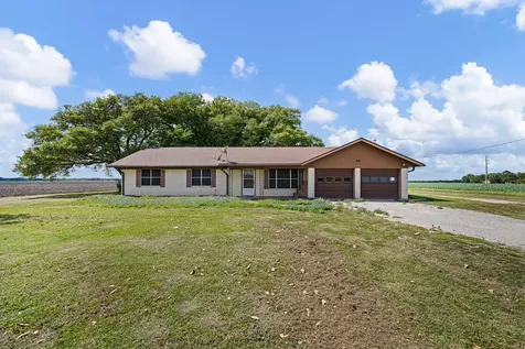 314 County Road 233 Wharton TX 77488