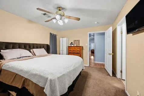 409 Mcphail Street Tomball TX 77375