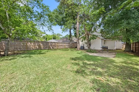 409 Mcphail Street Tomball TX 77375