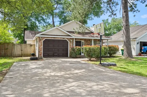 409 Mcphail Street Tomball TX 77375