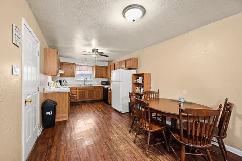 409 Mcphail Street Tomball TX 77375