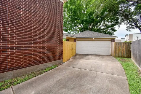 426 Oyster Creek Village Drive Missouri City TX 77459