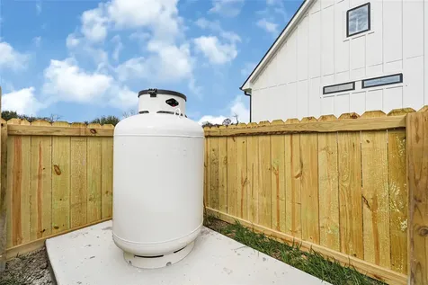 16915 Hamill Drive Rosharon TX 77583