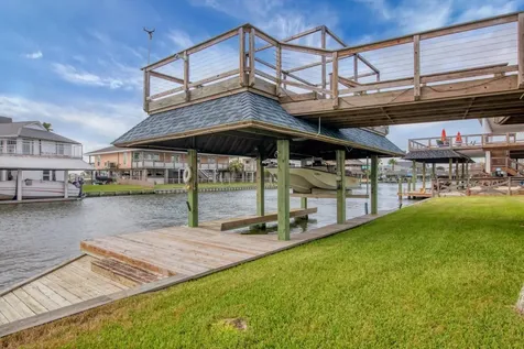 354 Ling Street Bayou Vista TX 77563