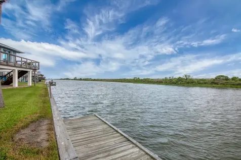 354 Ling Street Bayou Vista TX 77563