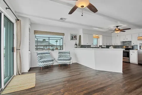 354 Ling Street Bayou Vista TX 77563