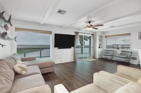 354 Ling Street Bayou Vista TX 77563