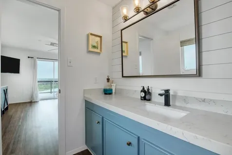 354 Ling Street Bayou Vista TX 77563
