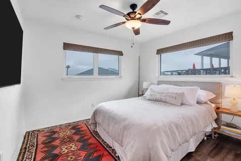 354 Ling Street Bayou Vista TX 77563
