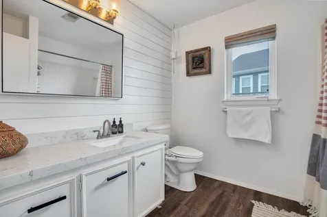 354 Ling Street Bayou Vista TX 77563