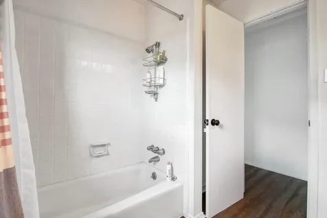 354 Ling Street Bayou Vista TX 77563