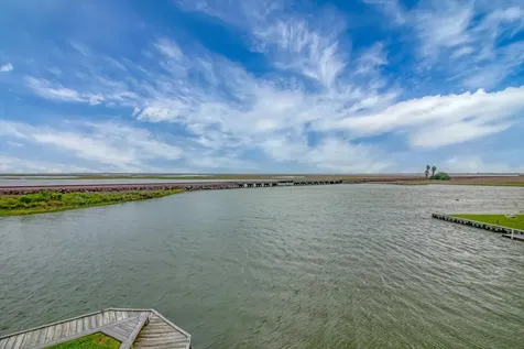 354 Ling Street Bayou Vista TX 77563