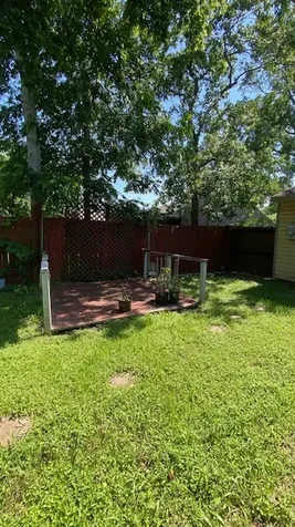 6623 Cresthill Street Houston TX 77033