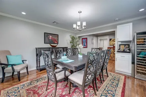 5205 Irvington Boulevard Houston TX 77009