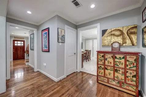 5205 Irvington Boulevard Houston TX 77009