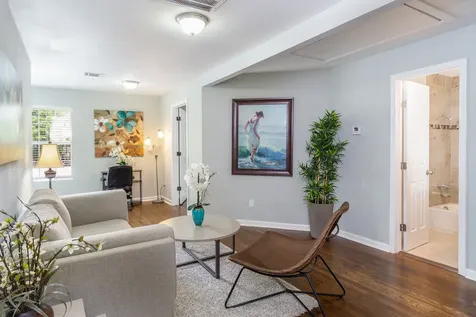 5205 Irvington Boulevard Houston TX 77009