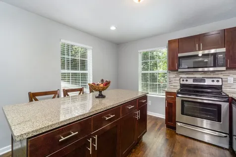 5205 Irvington Boulevard Houston TX 77009