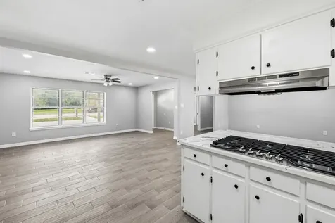 202 Massey Tompkins Road Baytown TX 77521