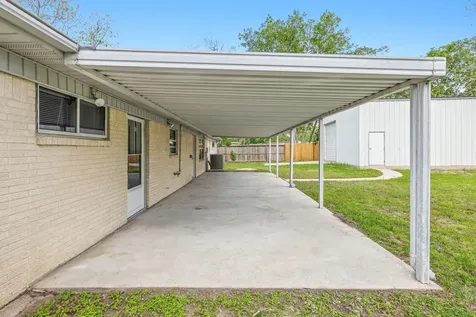 202 Massey Tompkins Road Baytown TX 77521
