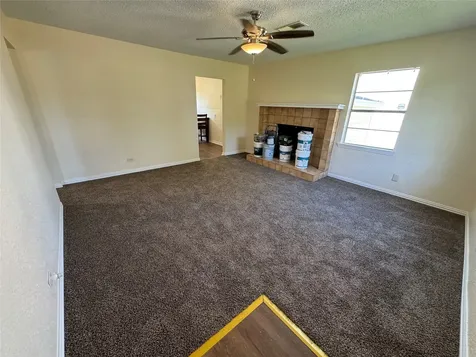 909 14th Avenue N Texas City TX 77590