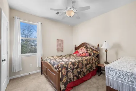 9467 Loop Road Bellville TX 77418