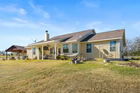 9467 Loop Road Bellville TX 77418