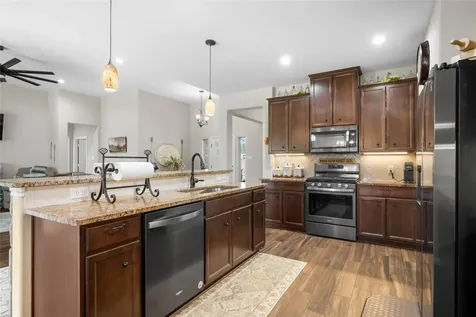 9467 Loop Road Bellville TX 77418