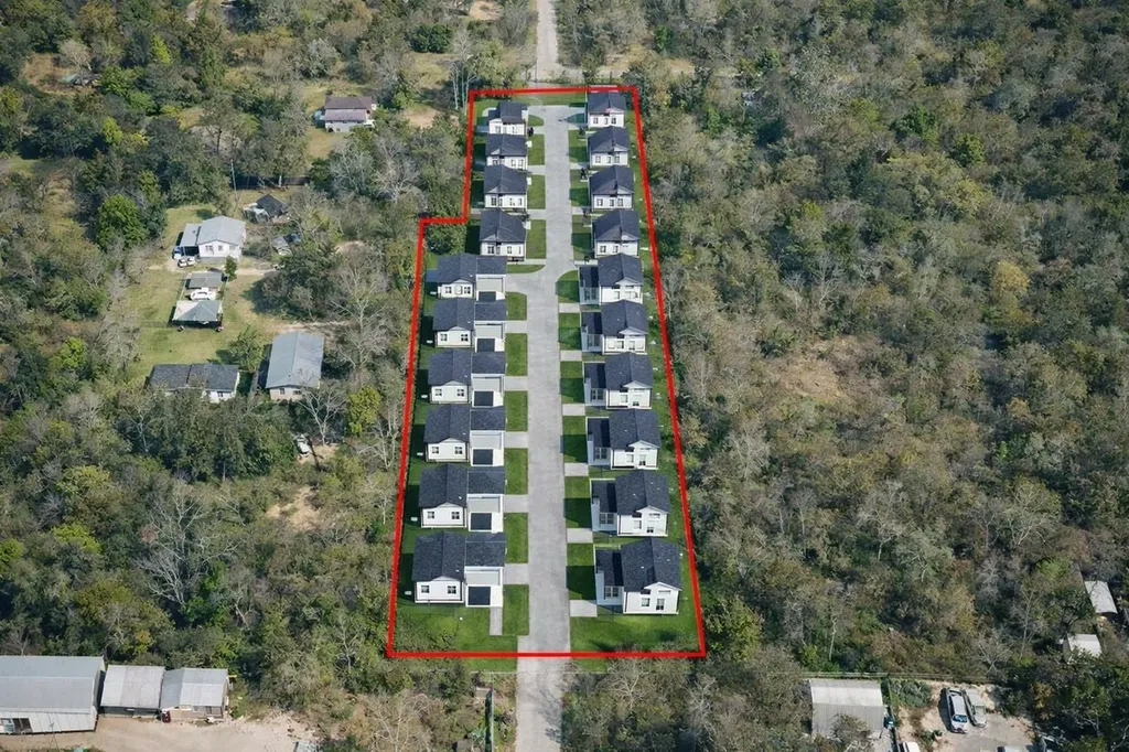 6423 Grove Heights Drive Houston TX 77091