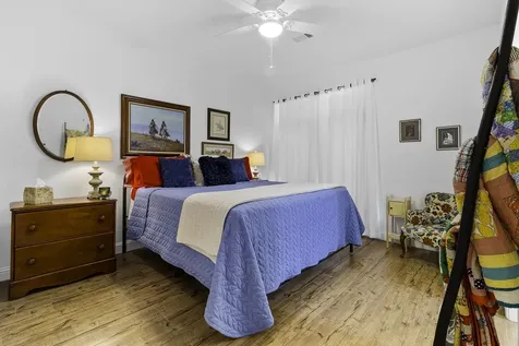 229 Knollwood Creek Onalaska TX 77360