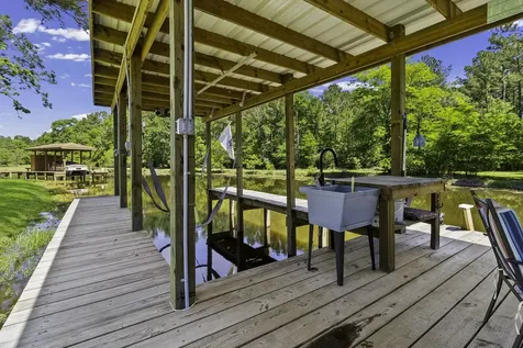 229 Knollwood Creek Onalaska TX 77360