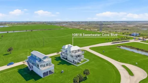 10818 Sweetwater Cove Boulevard Galveston TX 77554