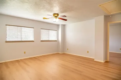 219 Birch Hill Drive Sugar Land TX 77479