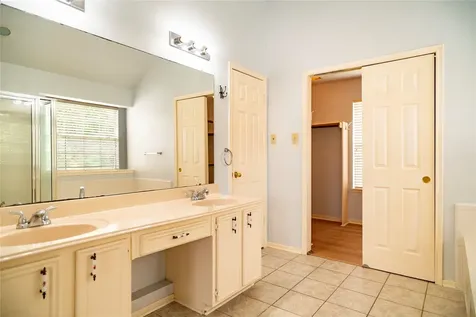 219 Birch Hill Drive Sugar Land TX 77479