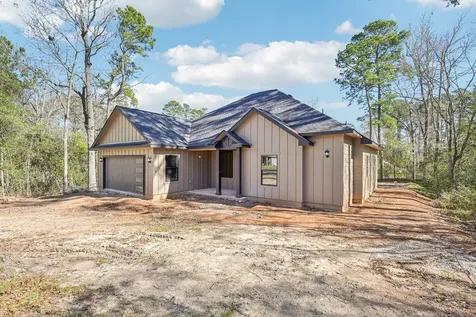 15132 Coaltown Road Willis TX 77378