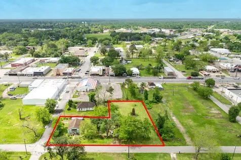 233 Hamilton Street West Columbia TX 77486