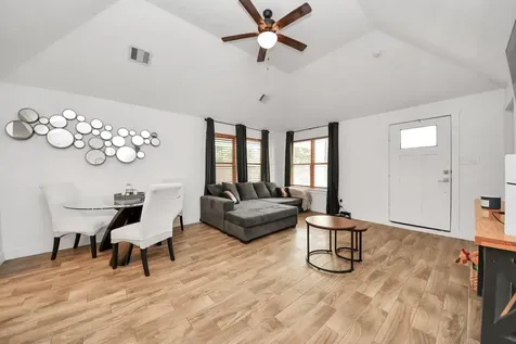 8349 Lenore Street Houston TX 77017