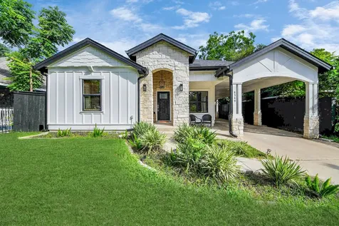 8349 Lenore Street Houston TX 77017