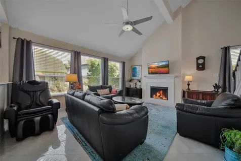 9514 Trailing Moss Drive Houston TX 77064