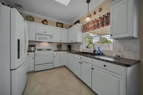 9514 Trailing Moss Drive Houston TX 77064