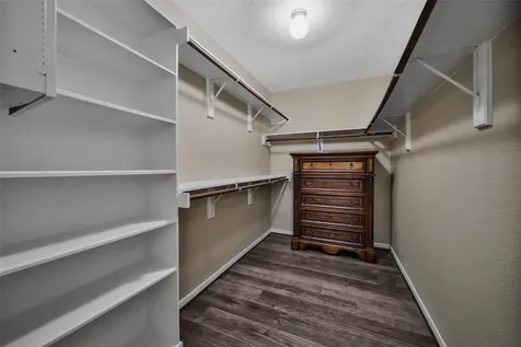 9514 Trailing Moss Drive Houston TX 77064