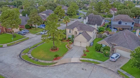 9514 Trailing Moss Drive Houston TX 77064
