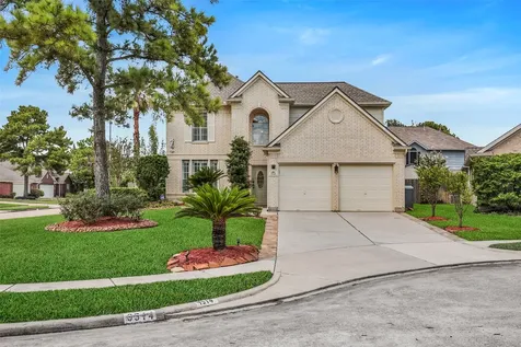 9514 Trailing Moss Drive Houston TX 77064