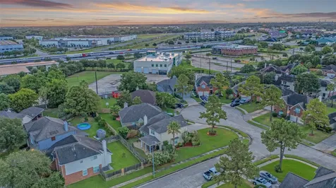 9514 Trailing Moss Drive Houston TX 77064