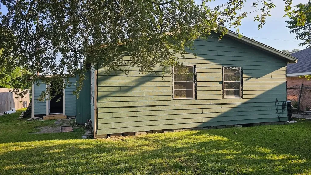 9414 Ledge Street Houston TX 77075