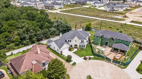 8002 N Circle Drive Houston TX 77071