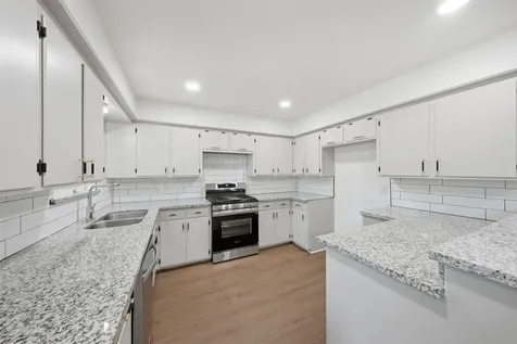 5002 Cedar Creek Drive Dickinson TX 77539