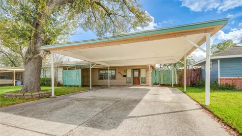 8565 Ridgepoint Drive Houston TX 77055