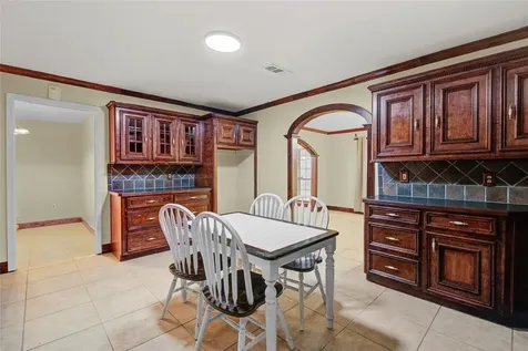 8565 Ridgepoint Drive Houston TX 77055