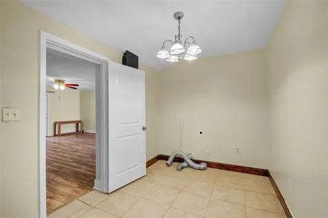 8565 Ridgepoint Drive Houston TX 77055